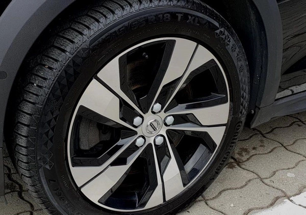 Volvo V60 Cross Country cena 124900 przebieg: 123961, rok produkcji 2020 z Warszawa małe 742